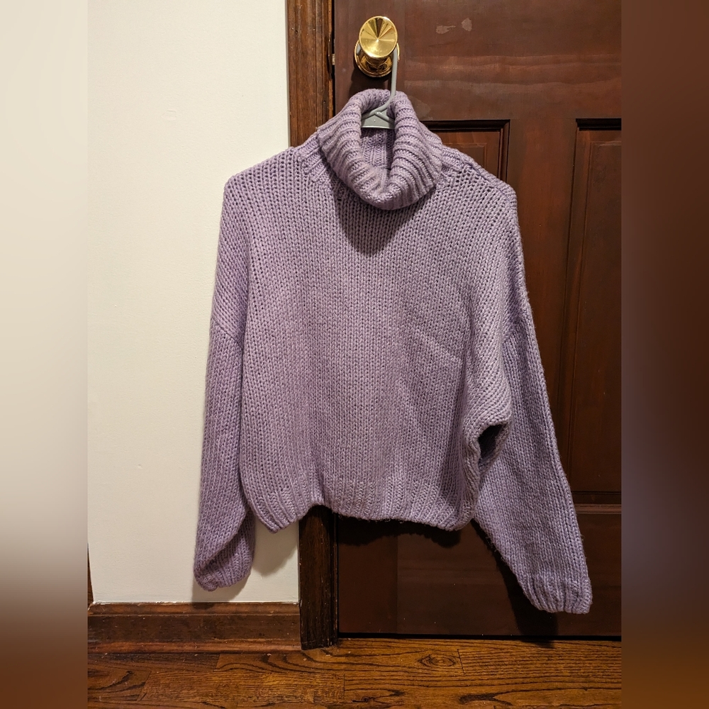 Lavender H&M Sweater